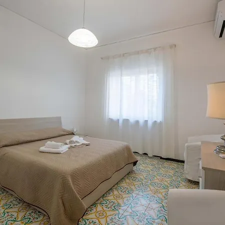 Casa Castagna شقة